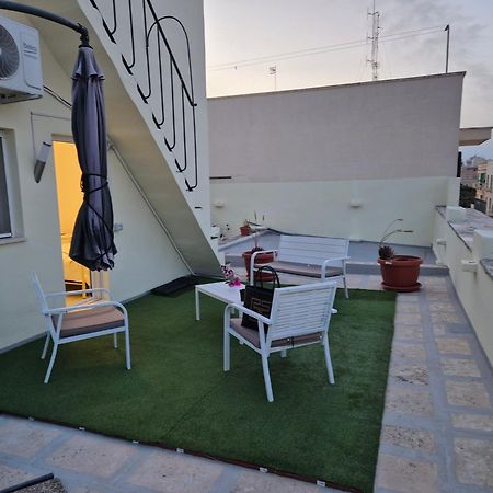 La Terrazza Di Rosalba Bed & Breakfast Monopoli Luaran gambar