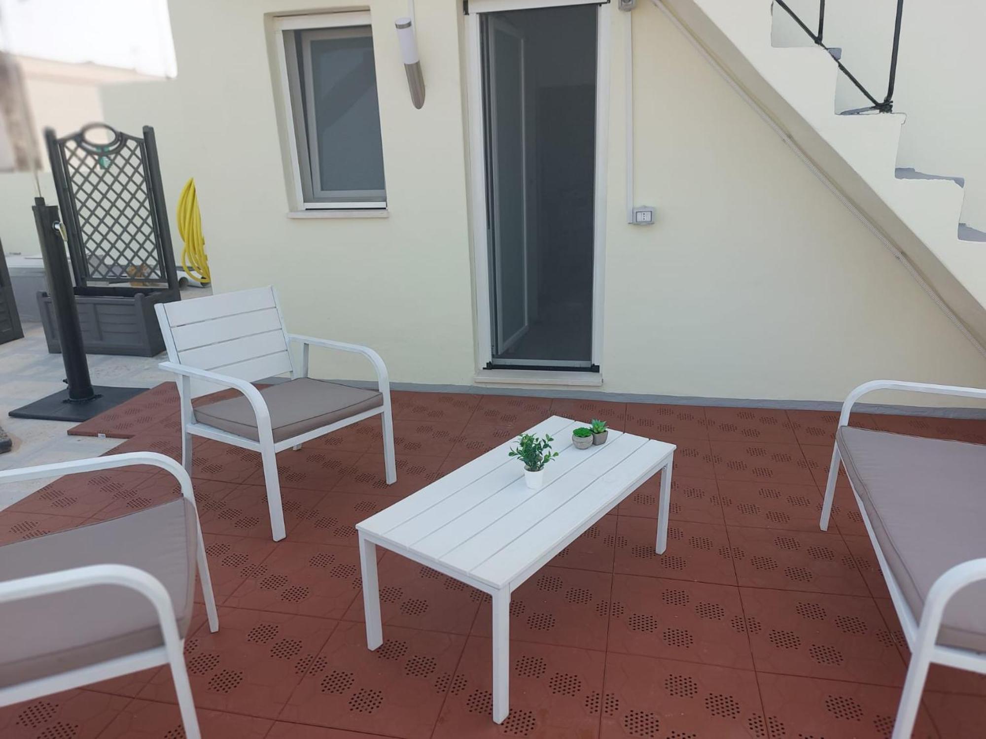 La Terrazza Di Rosalba Bed & Breakfast Monopoli Luaran gambar
